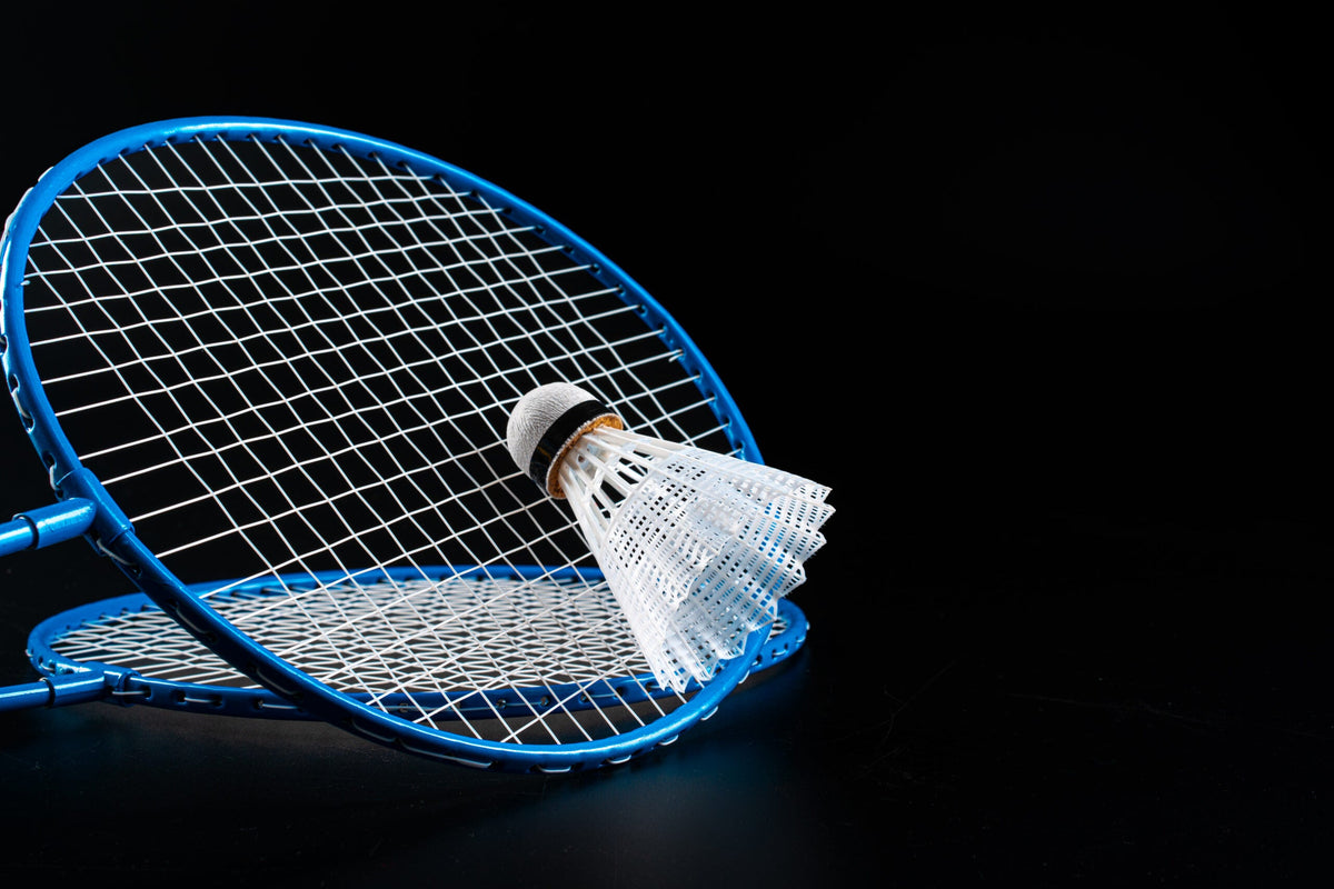 What are the different brand in badminton?