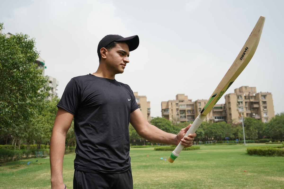 A Cricket Bat: History, Size, Dimension, Types and everything you need to know