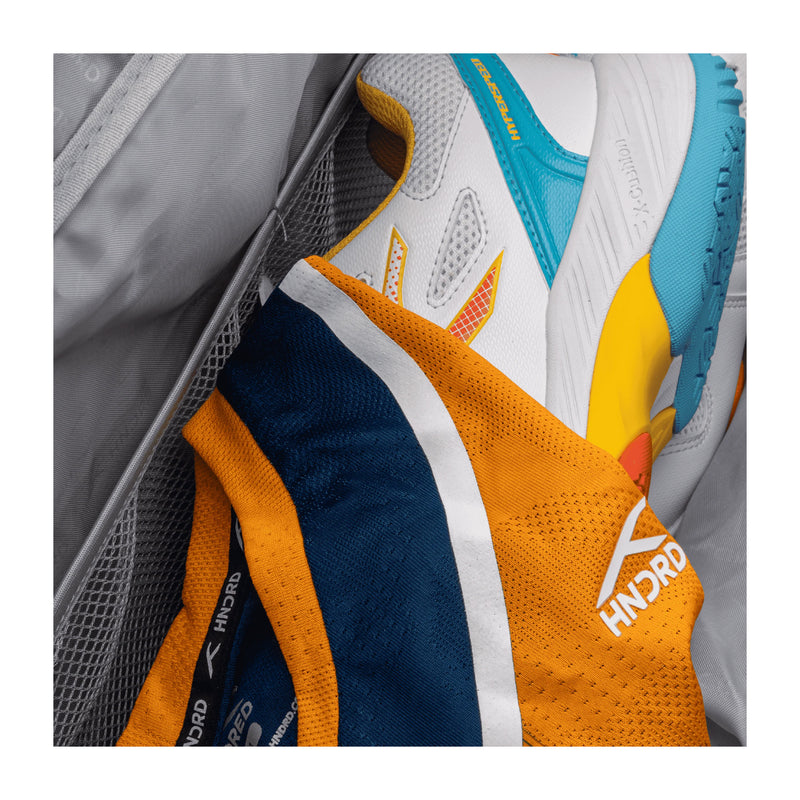 Hundred Prism Badminton Kitbag (White) 8