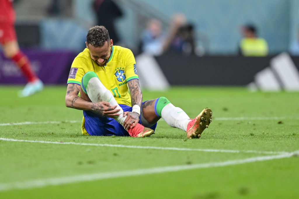 Tite inform Neymar to continue playing in WC