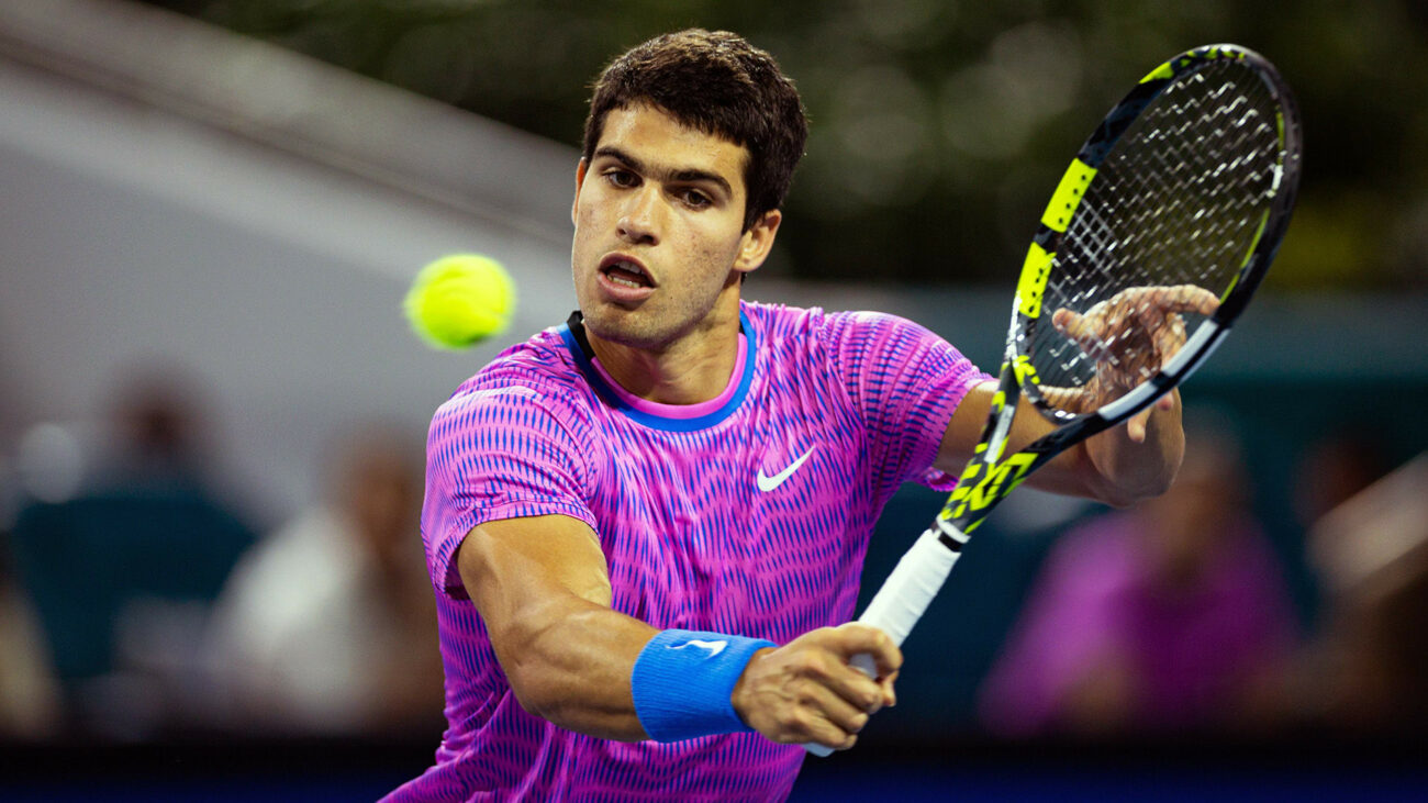 Alcaraz, Sinner, Murray Advance; Swiatek, Osaka Shine at Miami Open