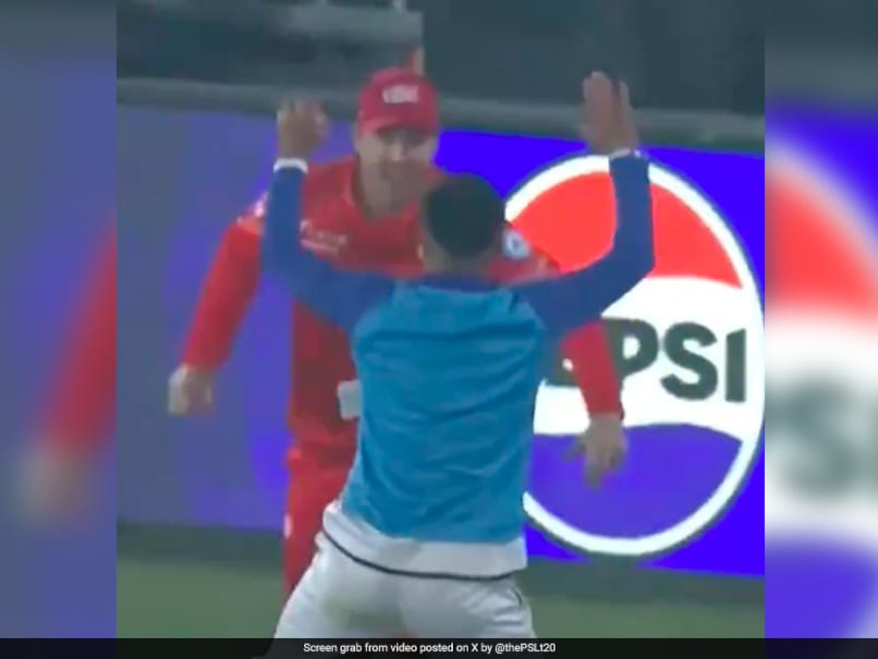 Ball-Boy Stuns with Spectacular Catch in Pakistan Super League