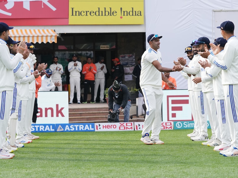 Ravichandran Ashwin Celebrates 100th Test with Guard of Honor from Teammates