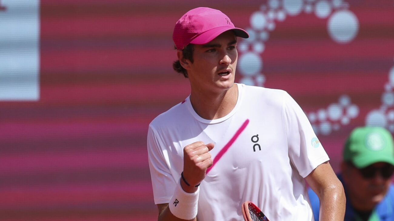 17-Year-Old Fonseca Reaches Bucharest Open Quarterfinals