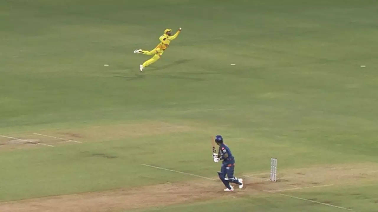 Jadeja's One-Handed Stunner Sends Rahul Packing in IPL Thriller