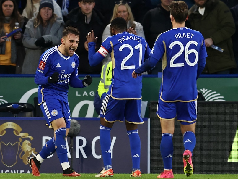 Leicester Thrash Southampton 5-0 to Move to Brink of Premier League Return