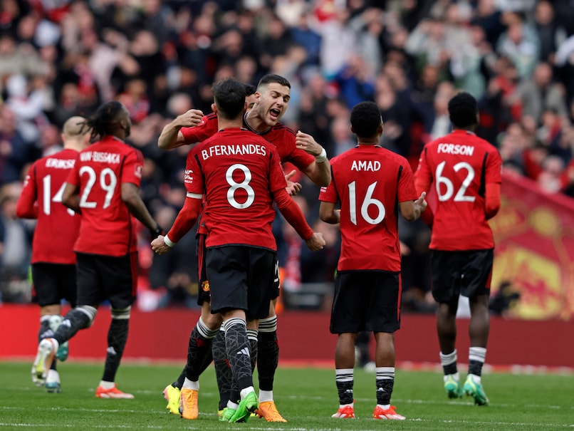 Manchester United Survive Coventry Collapse to Reach FA Cup Final