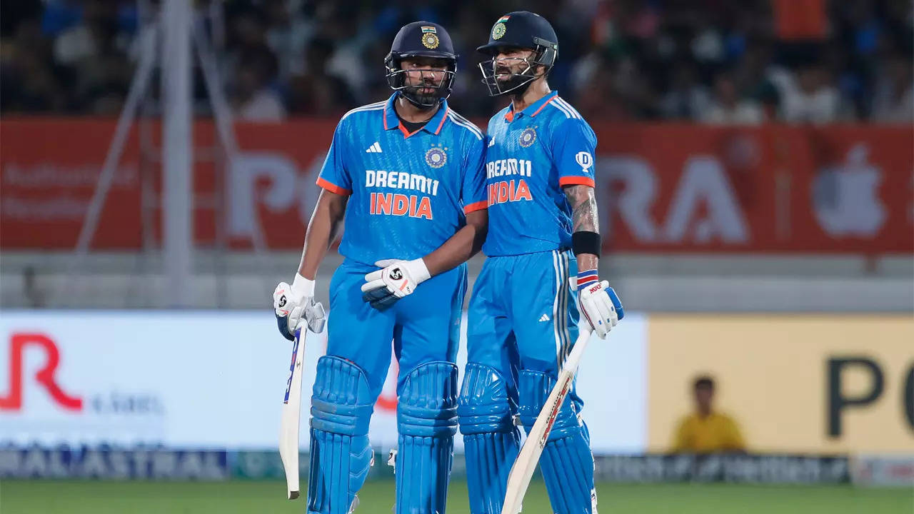 Yuvraj Singh Advocates for Rohit, Kohli Retirement from T20Is After World Cup