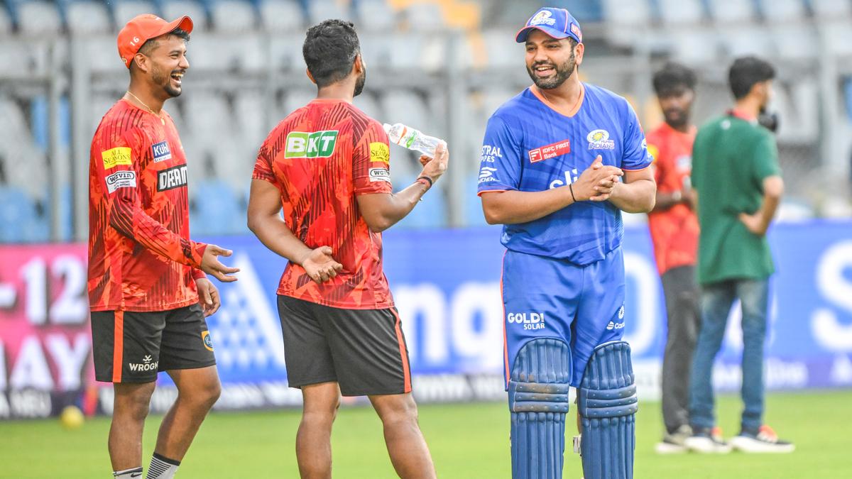 Mumbai Indians Eliminated from IPL Playoffs Race After Loss to Sunrisers Hyderabad