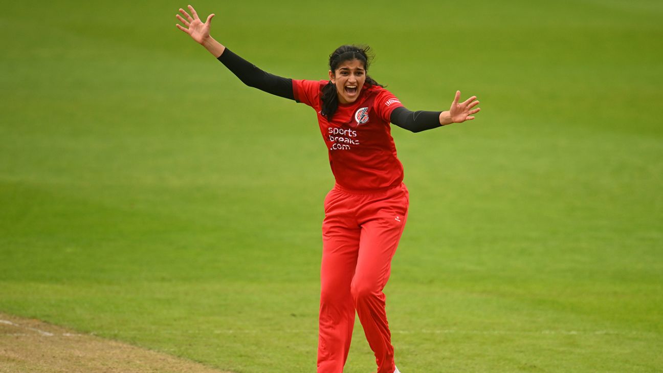 Thunder Snatch One-Wicket Victory in Thrilling Rachael Heyhoe Flint Trophy Clash