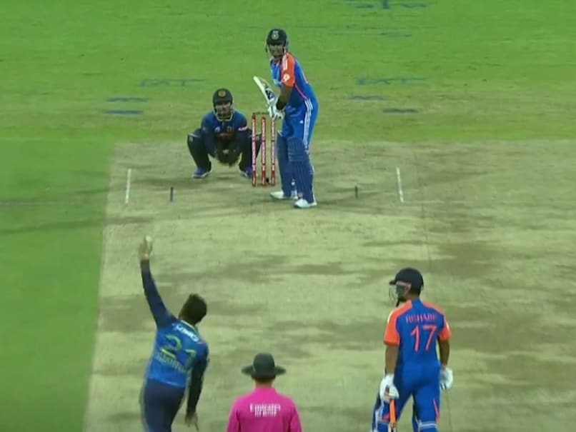 Ambidextrous Spinner Kamindu Mendis Raises Questions with Unique Bowling Style