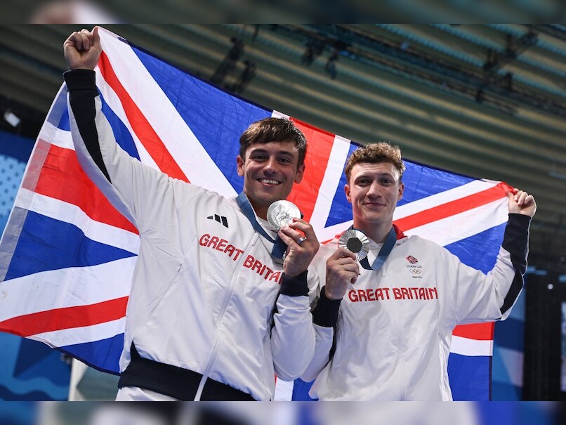 Tom Daley Dethroned as Olympic Champion, Claims Silver in Synchronized 10m Platform