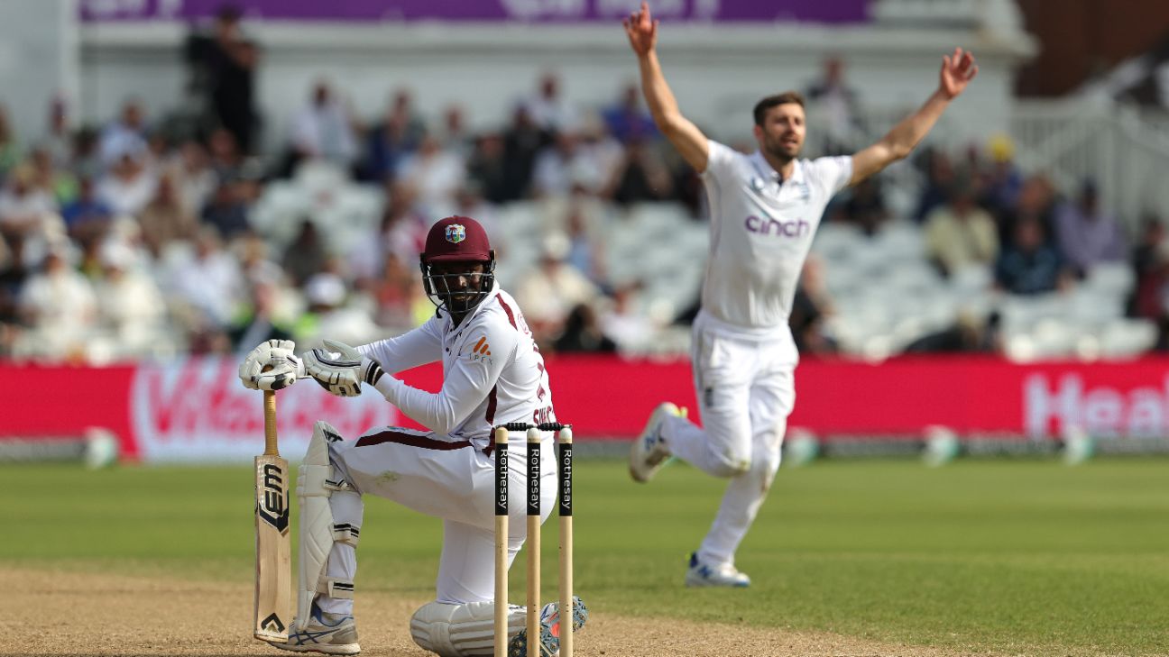 West Indies Allrounder Sinclair Ruled Out of Third Test with Fractured Forearm