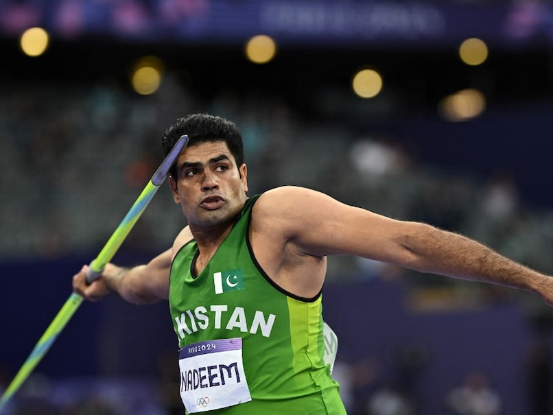 Arshad Nadeem, Pakistan's Olympic Javelin Gold Medalist, Appeals for Village Development