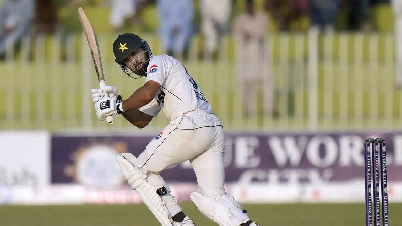 Bangladesh Bowlers Dominate Pakistan in Dhaka Test