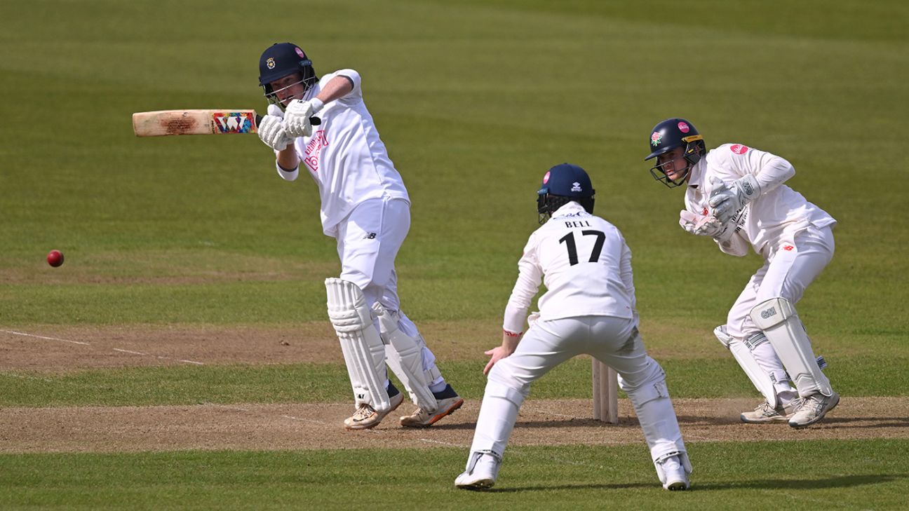 Hampshire's Albert and Prest Shine in Draw with Essex