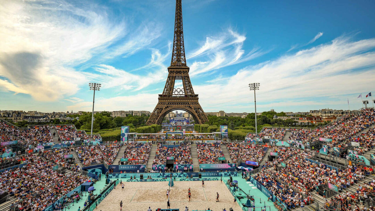 Helen Wills Triumphs in Paris Amidst Olympic Tennis Chaos