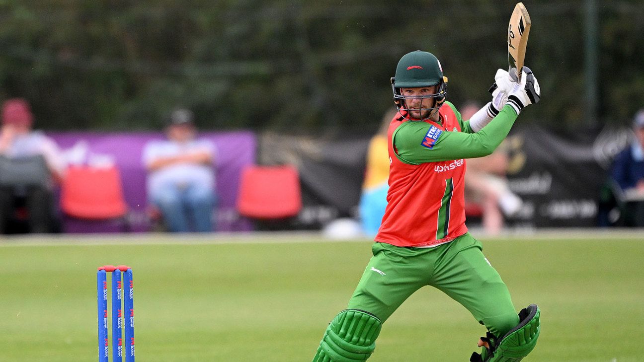 Leicestershire Foxes Triumph Over Gloucestershire in One Day Cup Thriller