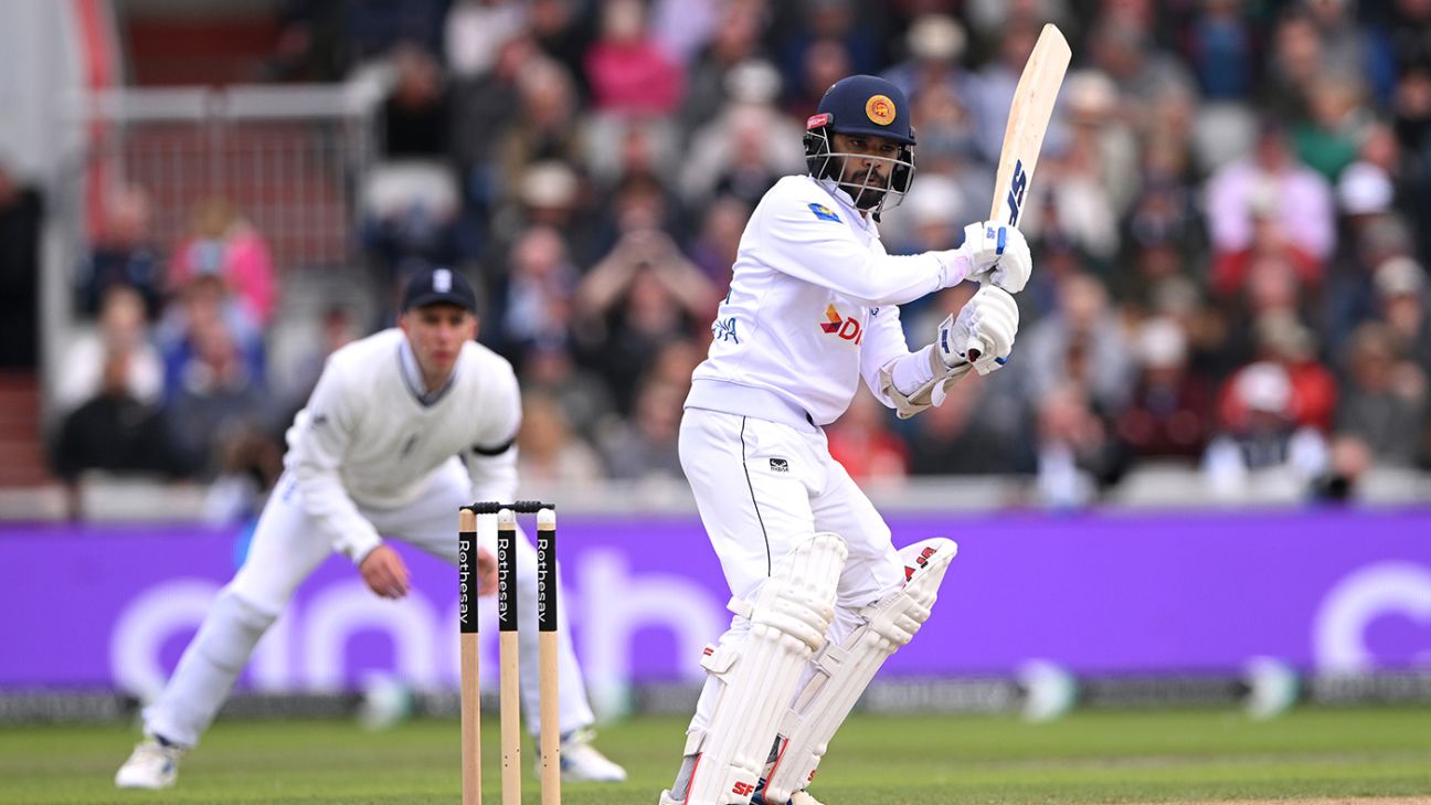 Sri Lanka's de Silva urges team-mates to seize county cricket opportunities