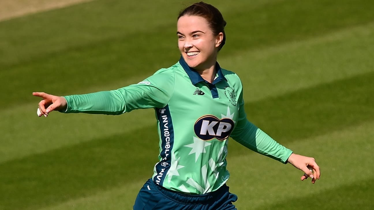 England Allrounder Mady Villiers Joins Durham Women's Cricket Club