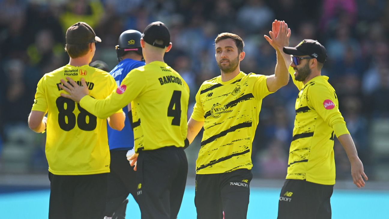 Gloucestershire Crush Sussex to Reach Vitality Blast Final