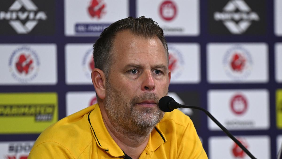 Mikael Stahre Vows to Win Over Kerala Blasters Fans with Exciting Football