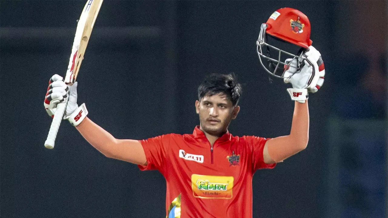 Priyansh Arya: The Rising Star of Indian Cricket with Dreams of RCB