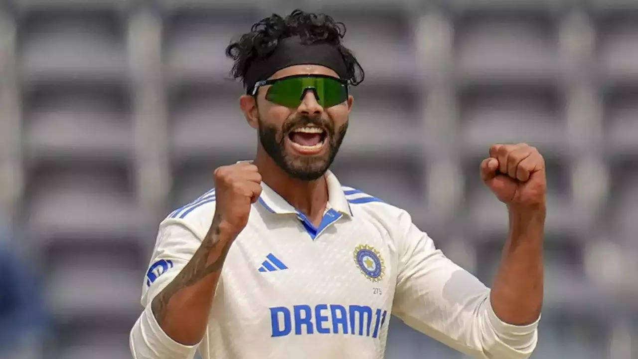 Ravindra Jadeja Claims 300th Test Wicket, Joins Elite Indian Bowlers