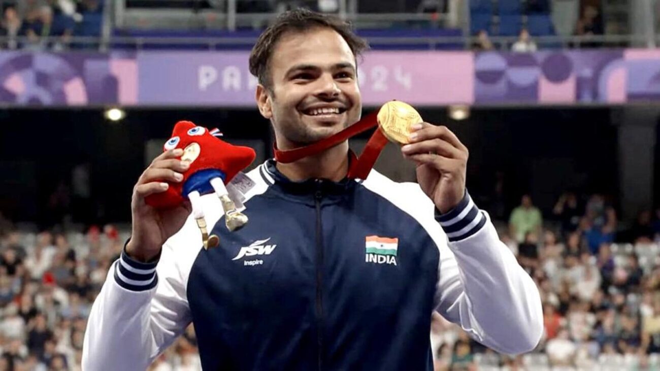 Sumit Antil Defends Paralympic Javelin Title, Receives Advice from Neeraj Chopra