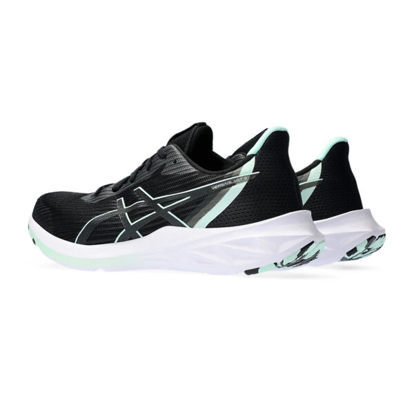 Asics VERSABLAST 3 Running Shoes (Black/Mint Tint)