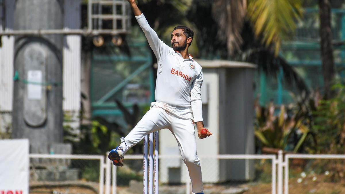 Baroda Dominates Mumbai in Ranji Trophy Opener, Secures 76-Run Lead