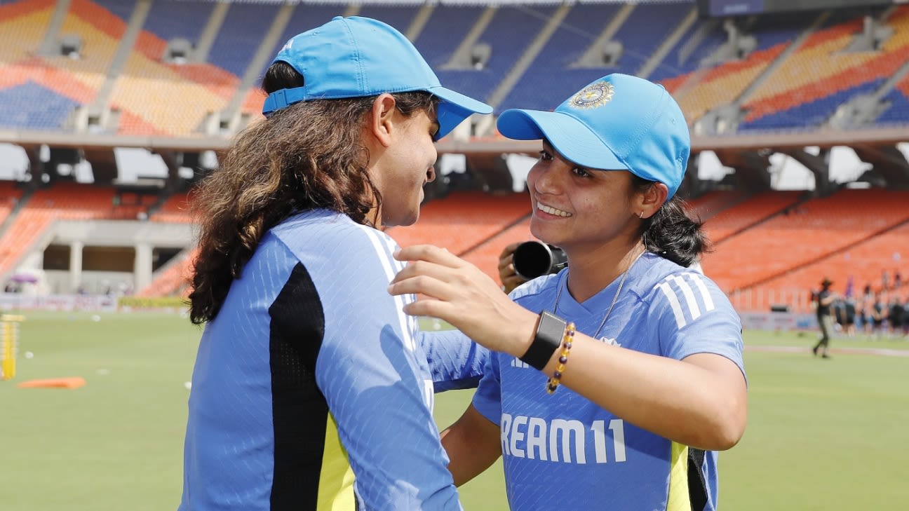 India Opt to Bat First in Women's ODI Opener Against New Zealand