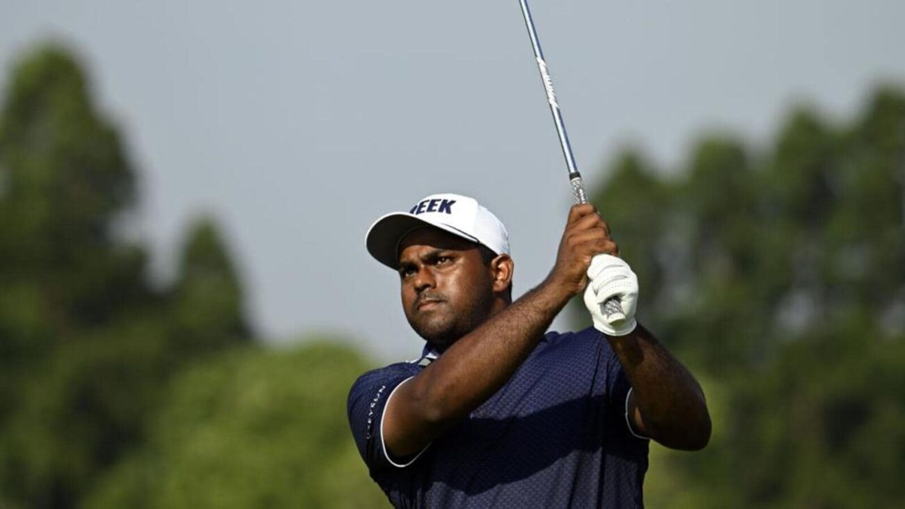 Indian Golfer Rayhan Thomas Breaks Barriers with One-Handed Game