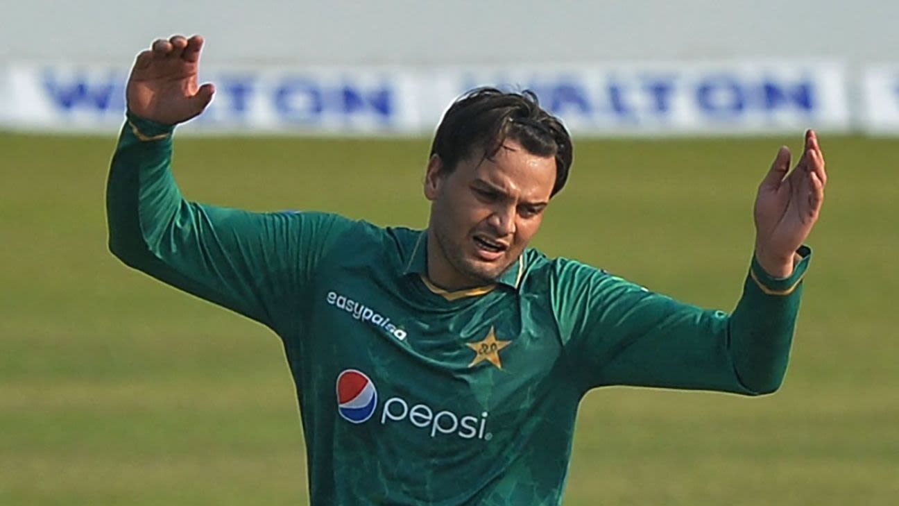 Legspinner Usman Qadir Retires from Pakistan Cricket