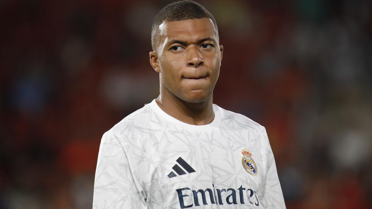 Mbappé Denies Rape Allegations, Blames Swedish Media