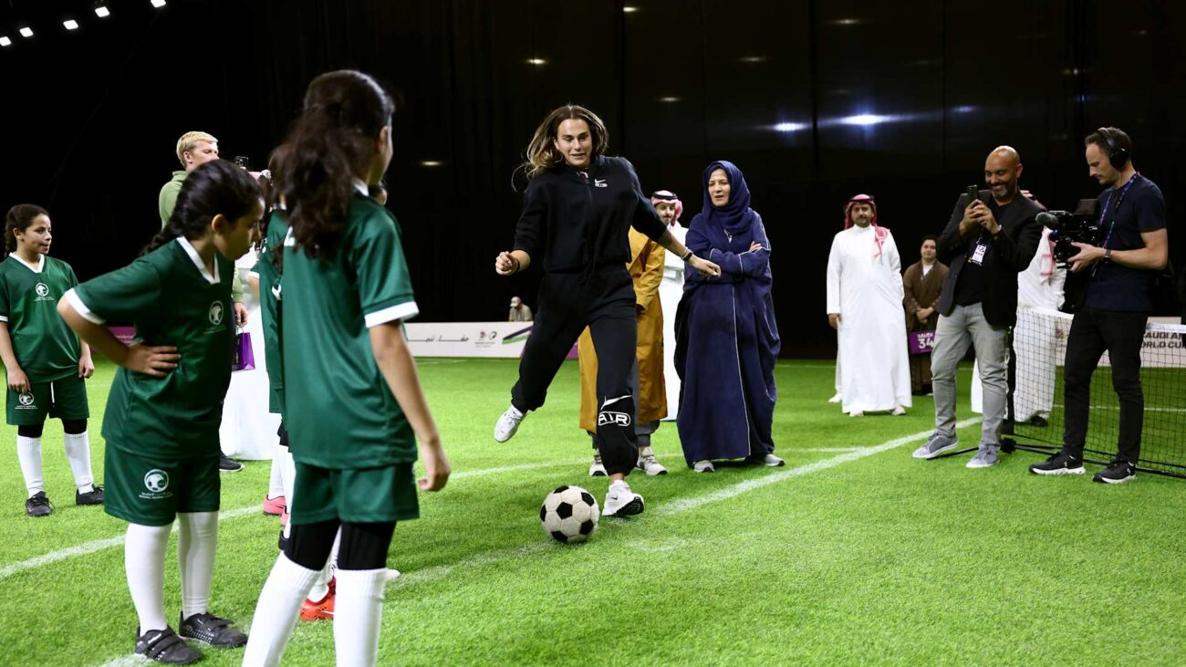 Sabalenka's Soccer Shot Hits Photographer at WTA Finals Event