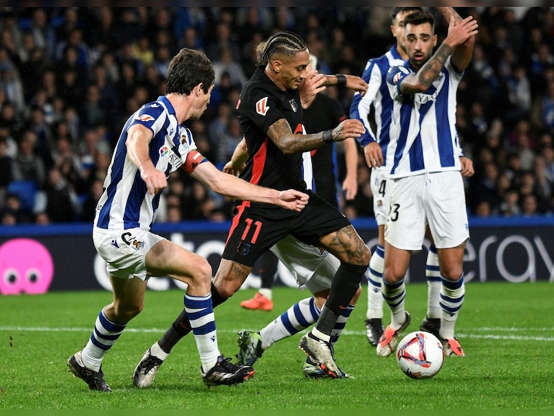 Barcelona's Unbeaten Run Ends in Controversial Defeat at Real Sociedad