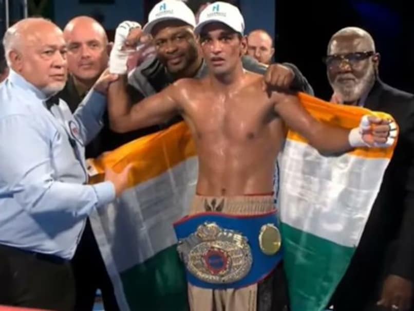 Indian Boxer Mandeep Jangra Wins WBF Super Featherweight World Title