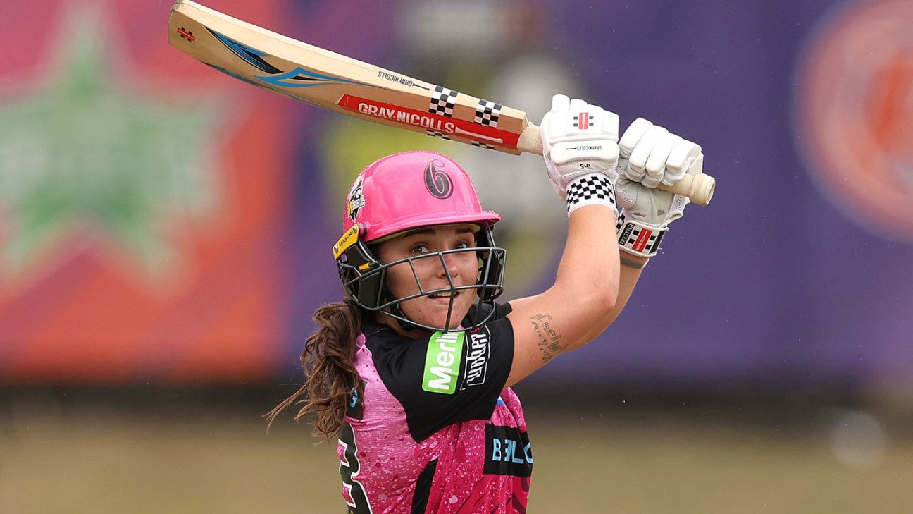 Kerr and Perry Power Sixers to Six-Run Victory over Stars