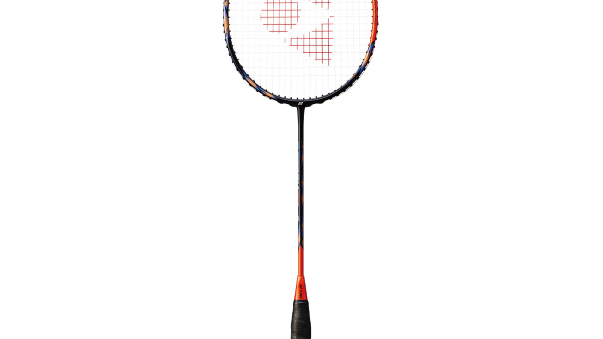 ヨネックス　ASTROX77TOUR 美品 ヨネックス アストロクス77ツアー AX77-T (バドミントンラケット