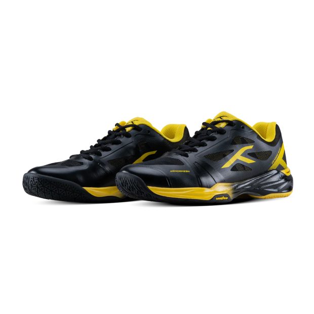 Hundred Phenom Badminton Shoes (Black/Yellow)