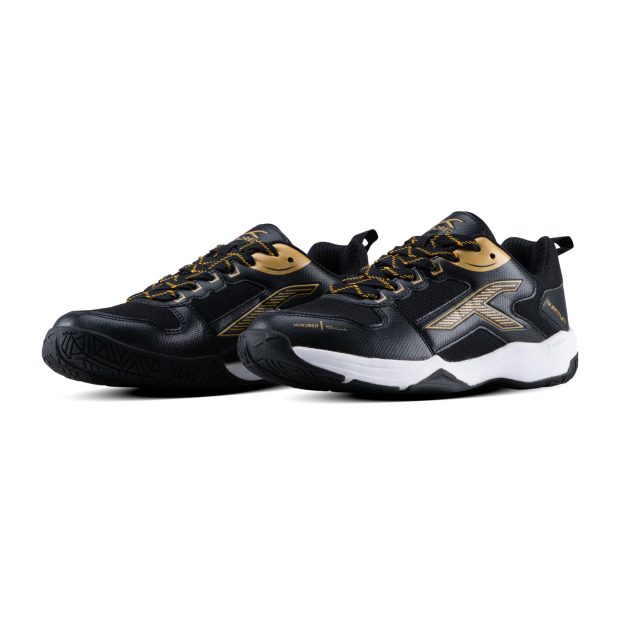 Hundred Quantum Badminton Shoes (Black/Gold)