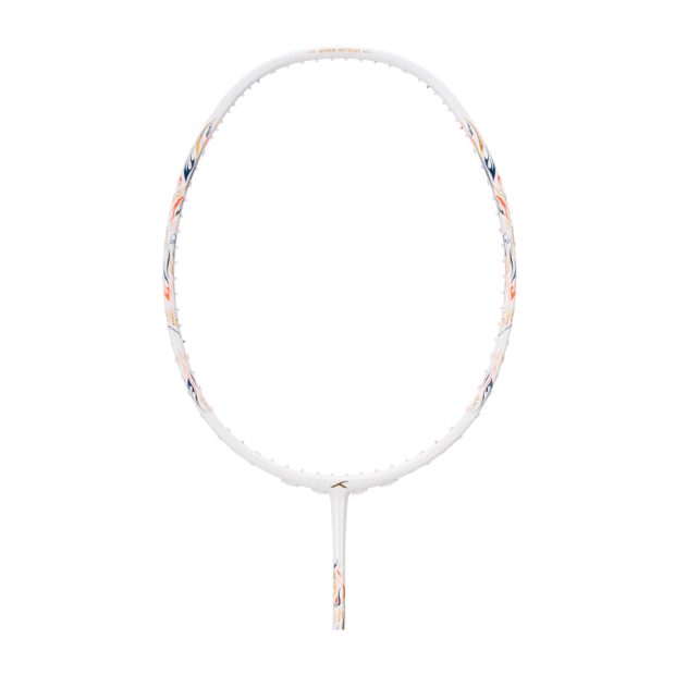 Hundred Battle 900 Badminton Racket (White)